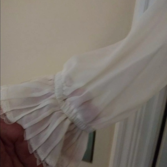 pleated nice blouse, off white chiffon (3 for $30) - Picture 6 of 6
